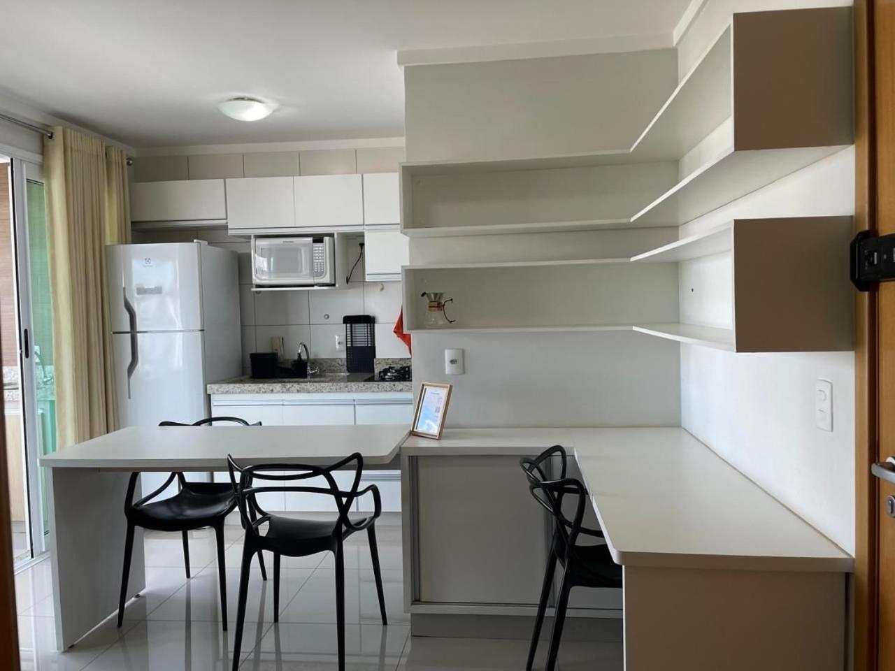 Moderno Flat Com Vista Para O Parque Vaca Brava Goiania Ngoại thất bức ảnh