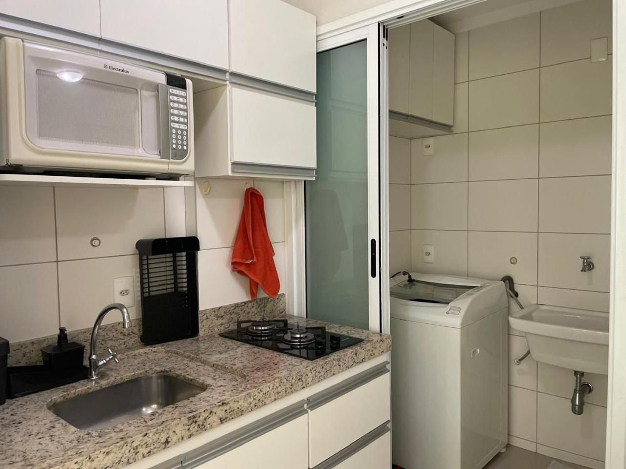 Moderno Flat Com Vista Para O Parque Vaca Brava Goiania Ngoại thất bức ảnh