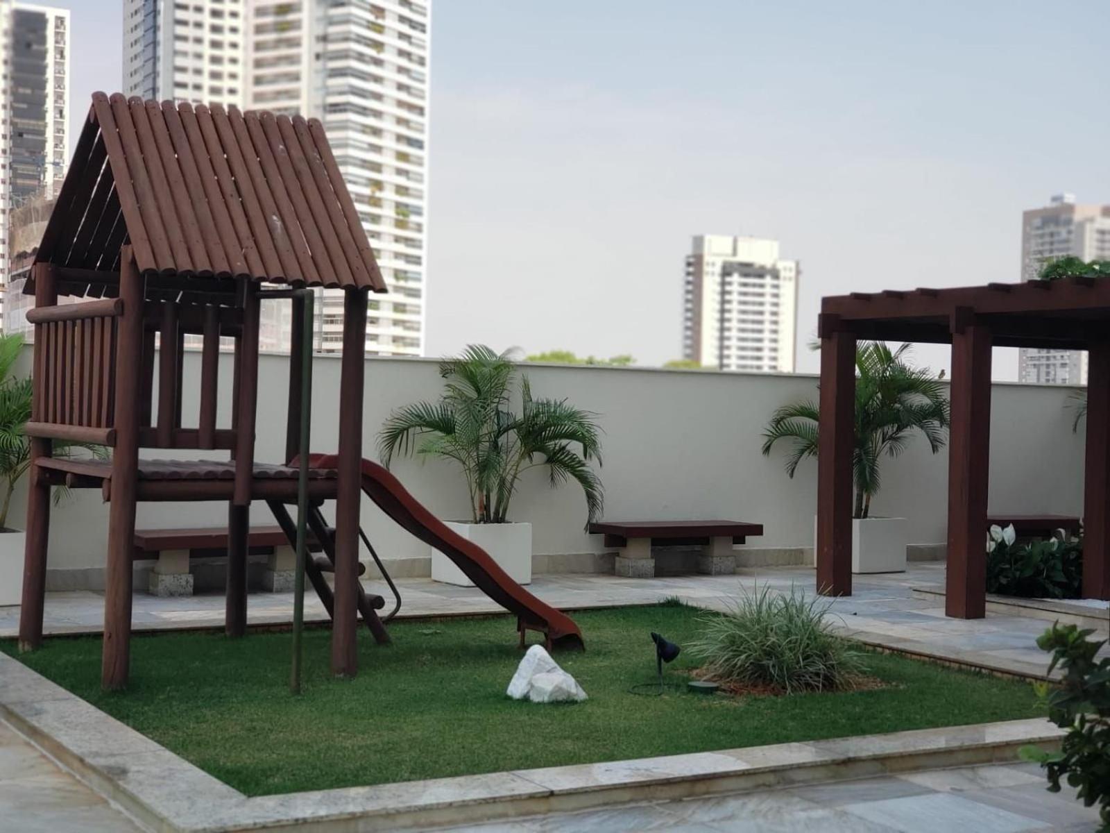Moderno Flat Com Vista Para O Parque Vaca Brava Goiania Ngoại thất bức ảnh
